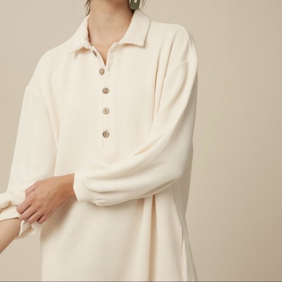 NWT Cozy romper - Picture 4 of 5